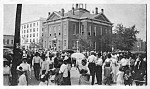 1922 crowd awaiting Herrin Mine Grand Jury on Public Square, Marion, Illinois